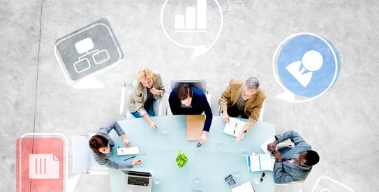 Clusters-AdobeStock_71975132.chapo.jpeg (Group of Diverse Business People Discussing in a Meeting)